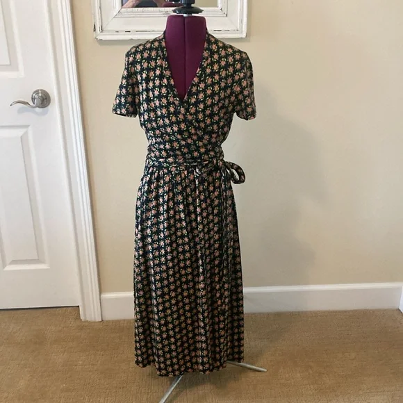 Diane Von Furstenberg | Dresses | Vintage Dvf Diane Von Furstenberg Black Floral Wrap Midi Dress Evc | Poshmark Diane Von Furstenberg | Dresses | Vintage Dvf Diane Von Furstenberg Black Floral Wrap Midi Dress Evc | Poshmark